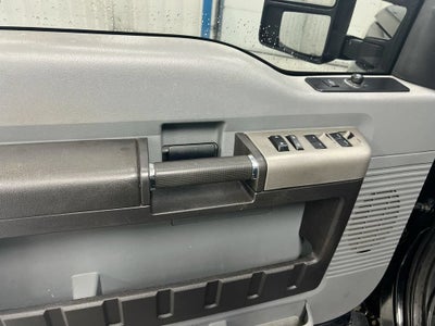 2016 Ford Super Duty F-350 SRW Platinum