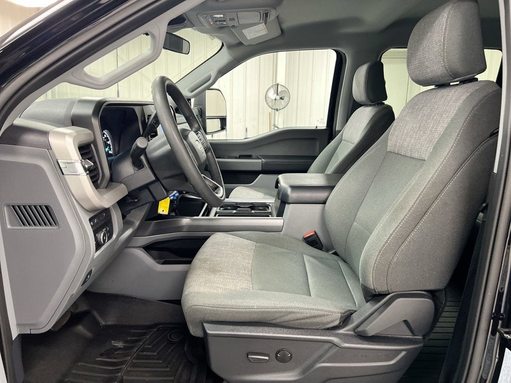 2024 Ford Super Duty F-350 SRW XL