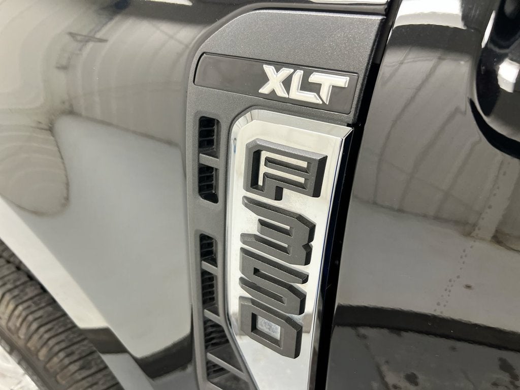 2024 Ford Super Duty F-350 SRW XL