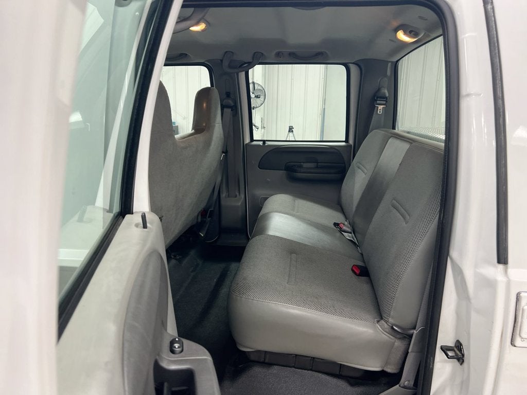 2004 Ford Super Duty F-250 XL