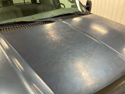 2004 Ford Super Duty F-350 SRW XL