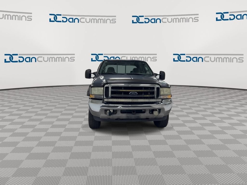 2004 Ford Super Duty F-350 SRW XL