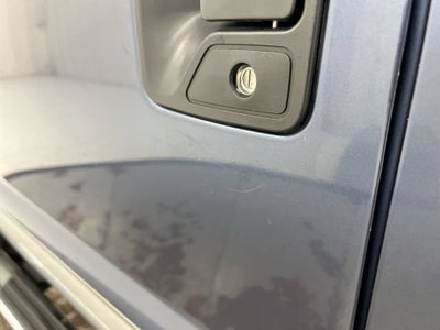2004 Ford Super Duty F-350 SRW XL