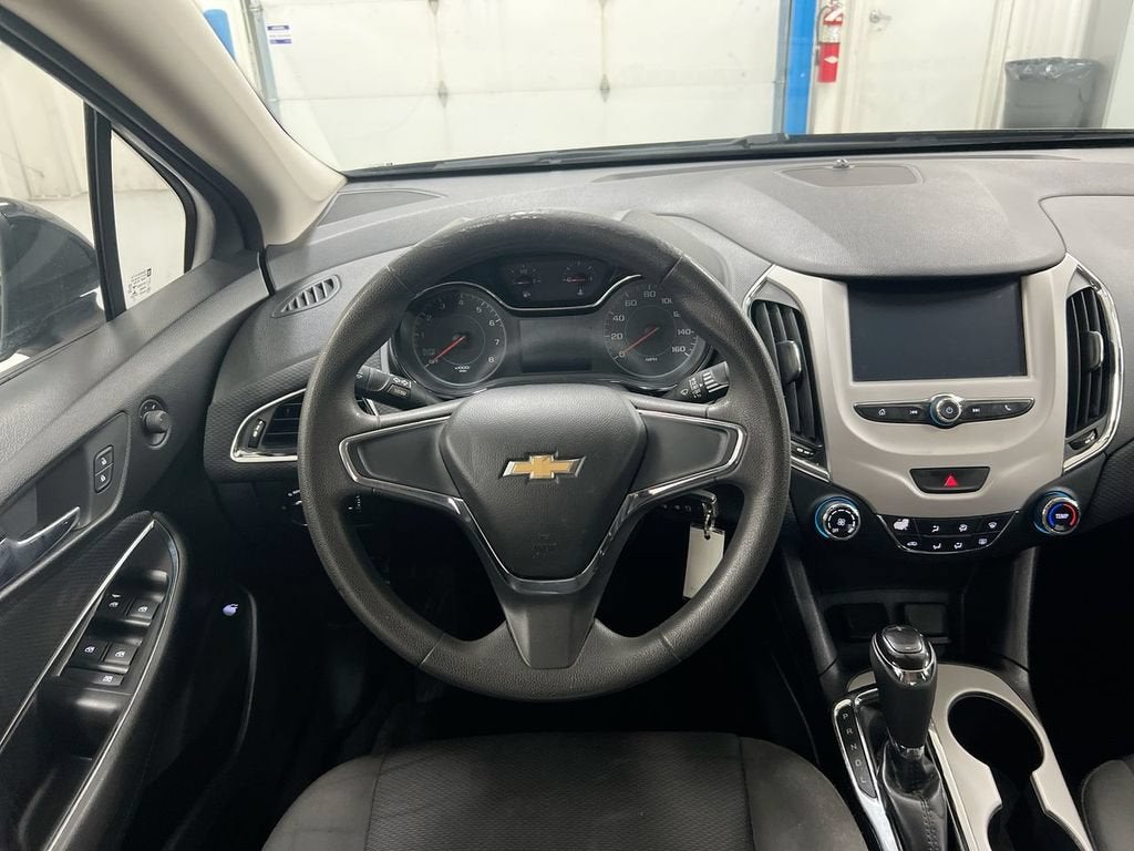 2017 Chevrolet Cruze LS