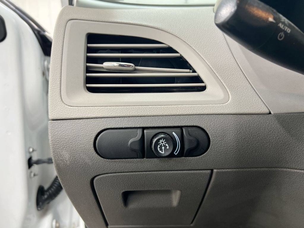 2011 Chevrolet Malibu LT w/1LT