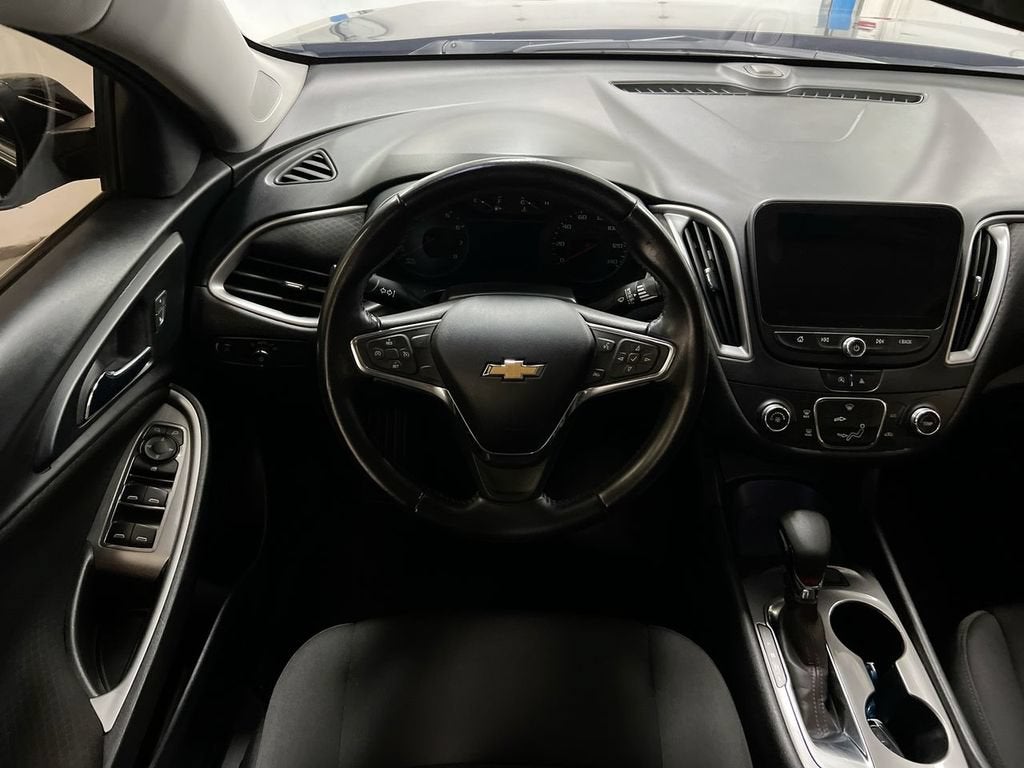 2021 Chevrolet Malibu RS