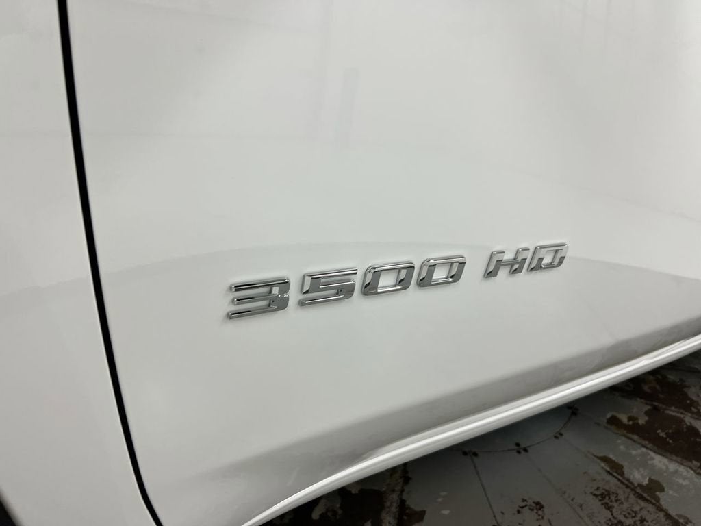 2026 Chevrolet Silverado 3500 HD WT