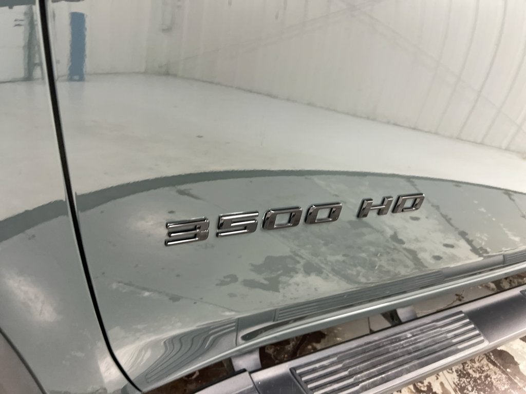 2025 Chevrolet Silverado 3500 HD LTZ