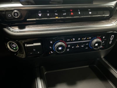 2025 Chevrolet Silverado 3500 HD LTZ DRW