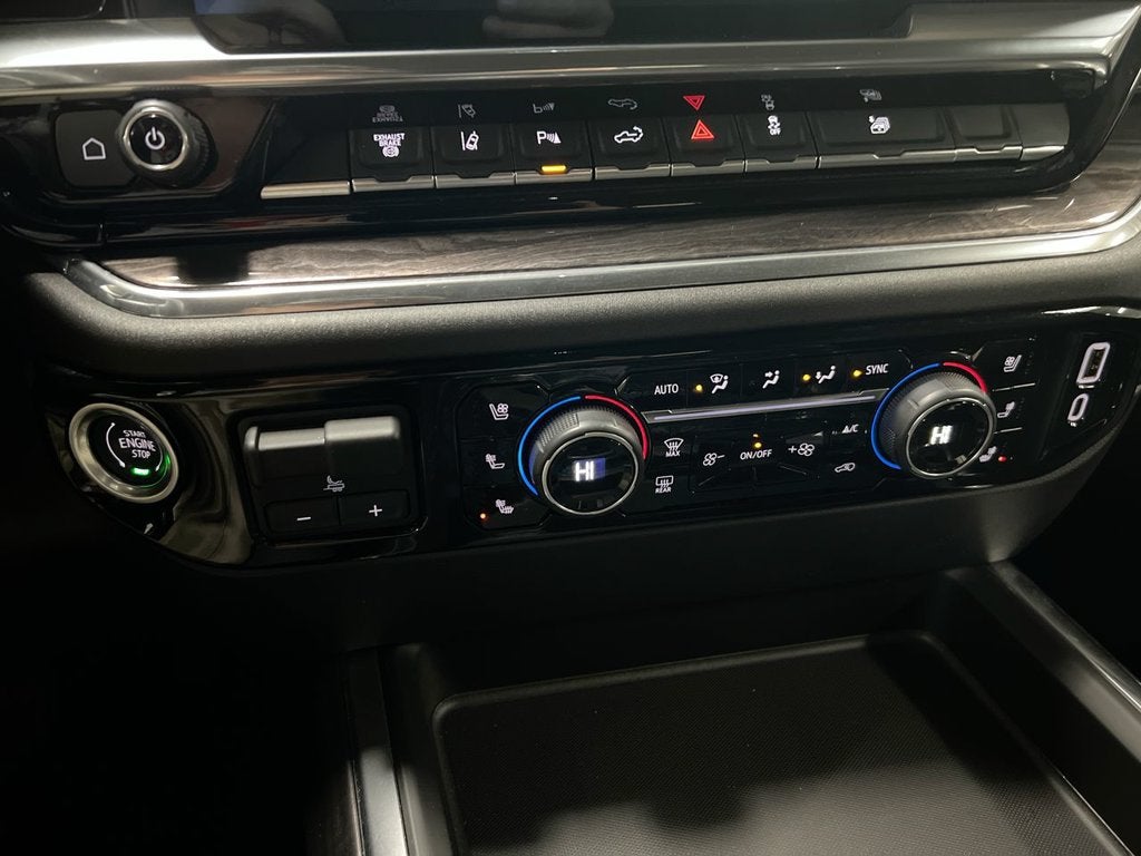 2025 Chevrolet Silverado 3500 HD LTZ DRW