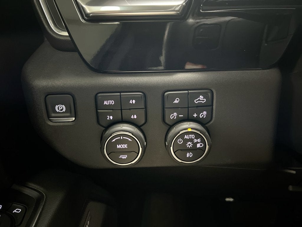 2025 Chevrolet Silverado 3500 HD LTZ DRW