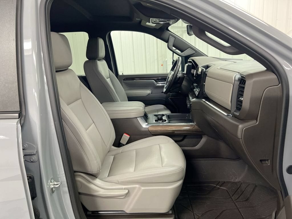 2024 Chevrolet Silverado 3500 HD LT DRW