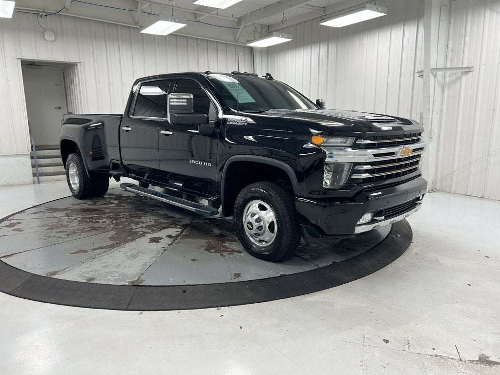 2022 Chevrolet Silverado 3500 HD High Country