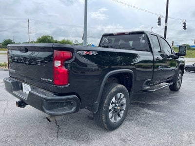 2022 Chevrolet Silverado 2500 HD Custom