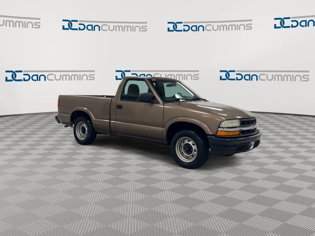 2003 Chevrolet S10 Base