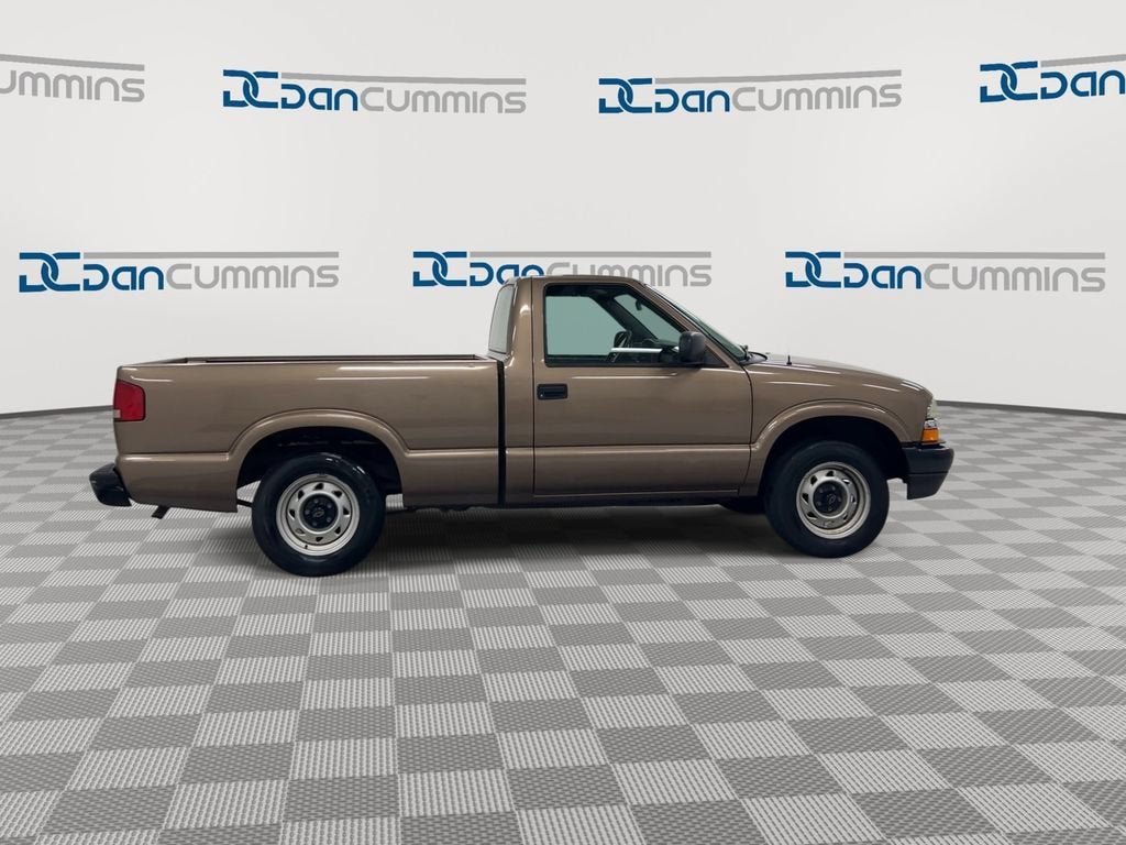 2003 Chevrolet S10 Base