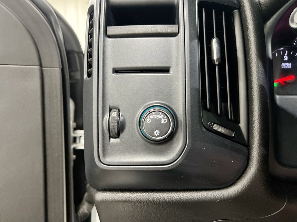 2018 Chevrolet Silverado 1500 LS