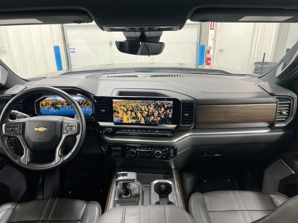 2023 Chevrolet Silverado 1500 High Country
