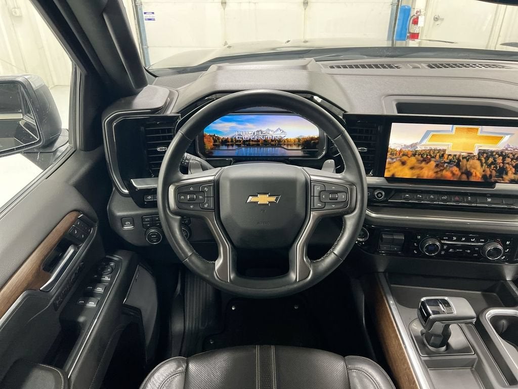2023 Chevrolet Silverado 1500 High Country
