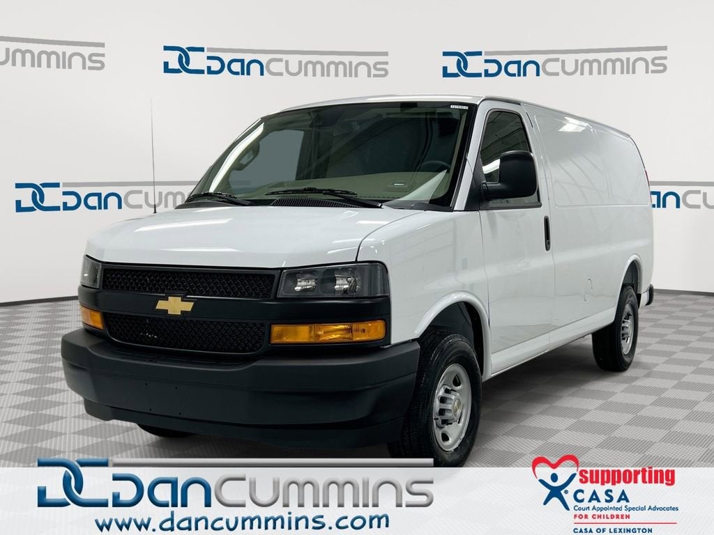 2026 Chevrolet Express Cargo WT