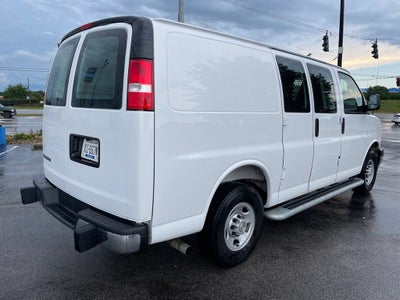 2025 Chevrolet Express Cargo WT