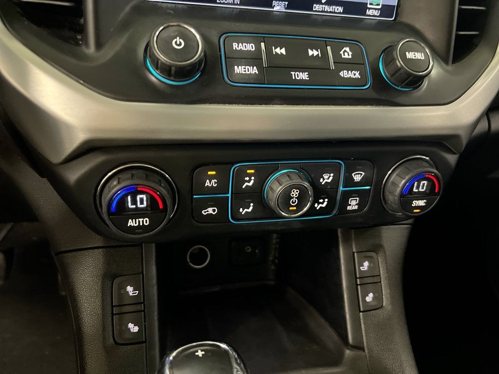 2017 GMC Acadia SLT