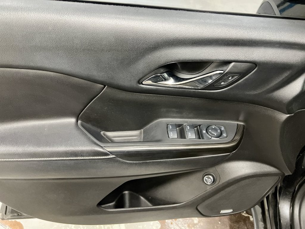 2017 GMC Acadia SLT