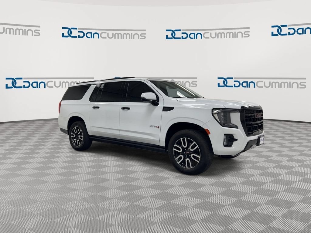 2022 GMC Yukon XL AT4