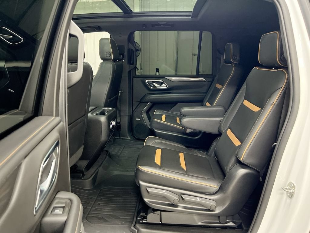 2022 GMC Yukon XL AT4