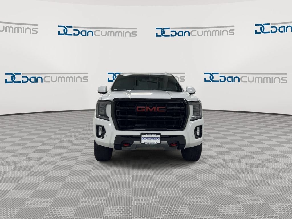 2022 GMC Yukon XL AT4