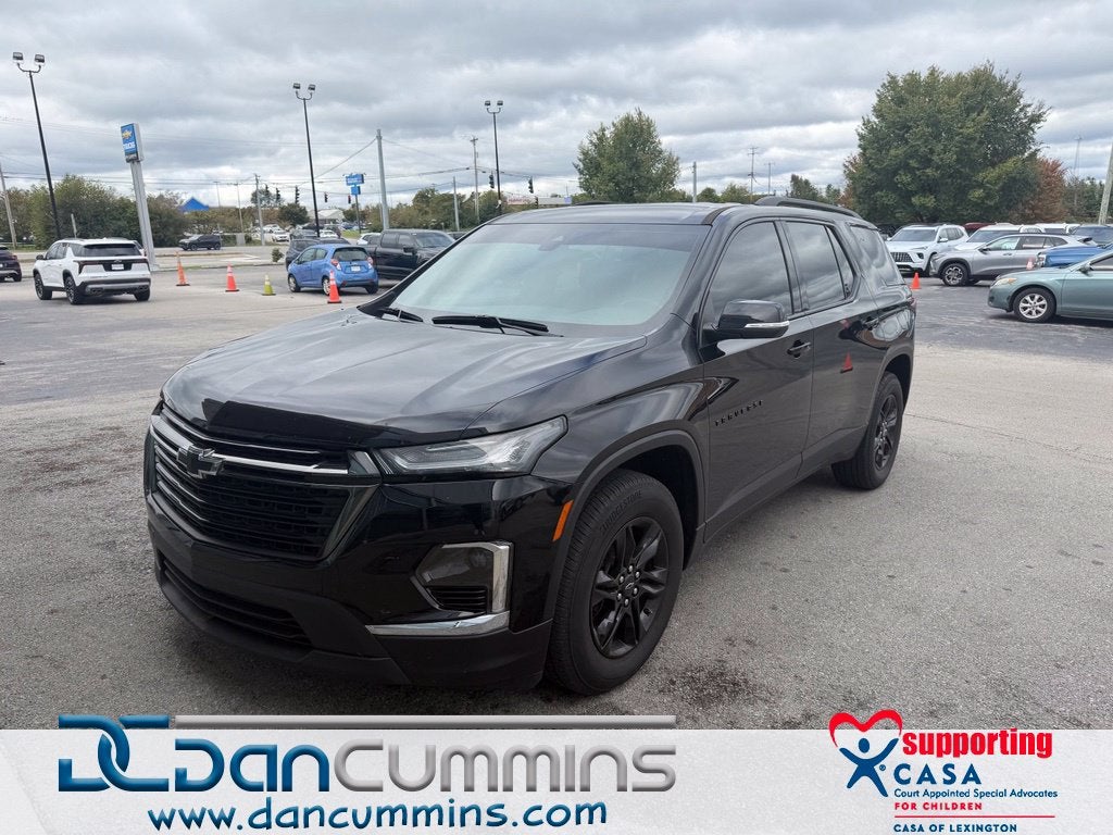 2023 Chevrolet Traverse LT Cloth