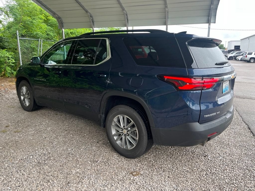 2023 Chevrolet Traverse LT Leather