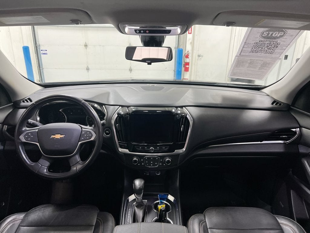2021 Chevrolet Traverse LT Leather