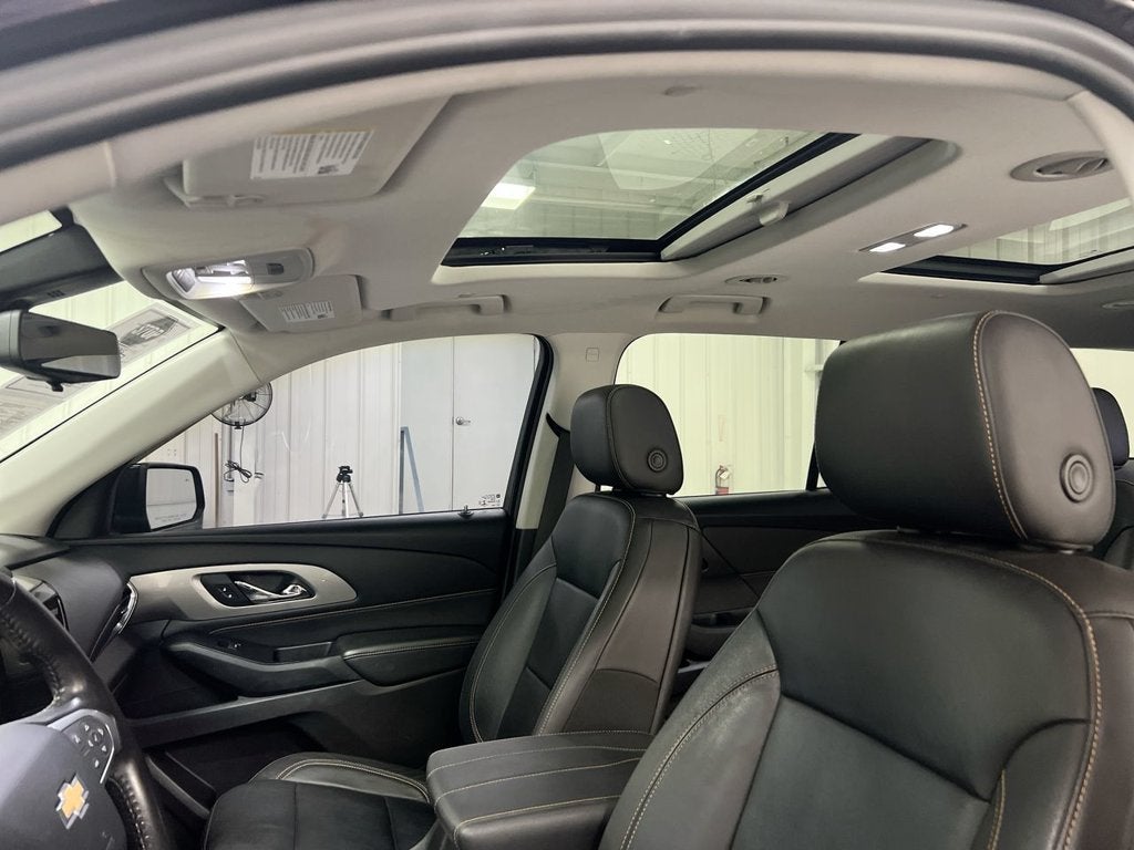 2021 Chevrolet Traverse LT Leather