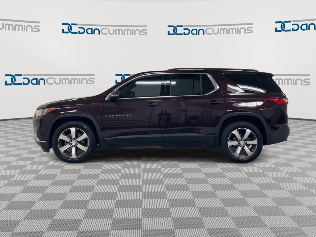2021 Chevrolet Traverse LT Leather
