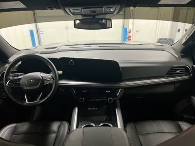 2025 Chevrolet Suburban RST