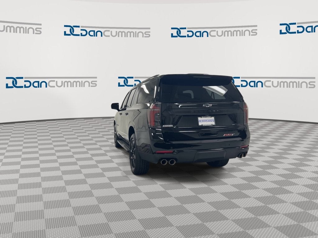 2025 Chevrolet Suburban RST