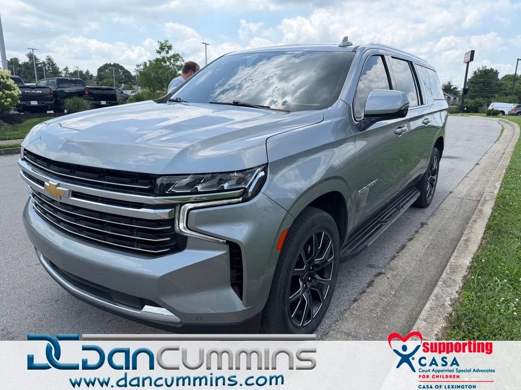 2023 Chevrolet Suburban LT