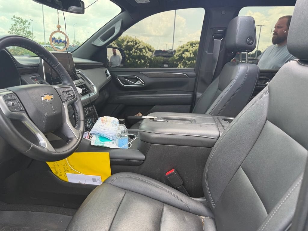 2023 Chevrolet Suburban LT