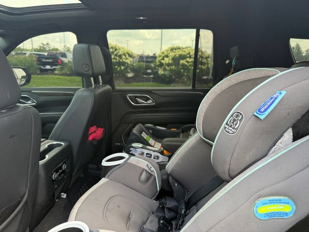 2023 Chevrolet Suburban LT