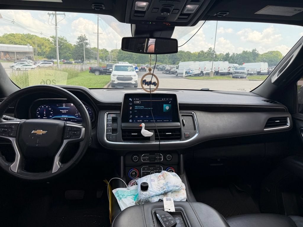2023 Chevrolet Suburban LT