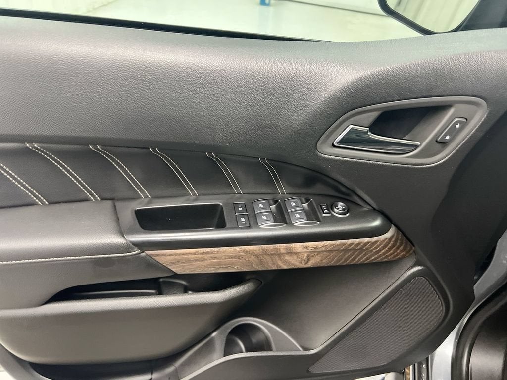 2022 GMC Canyon 4WD Denali
