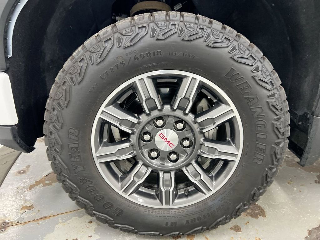 2025 GMC Sierra 1500 AT4