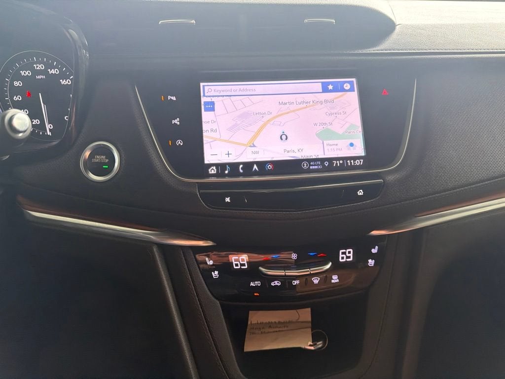 2022 Cadillac XT5 Premium Luxury