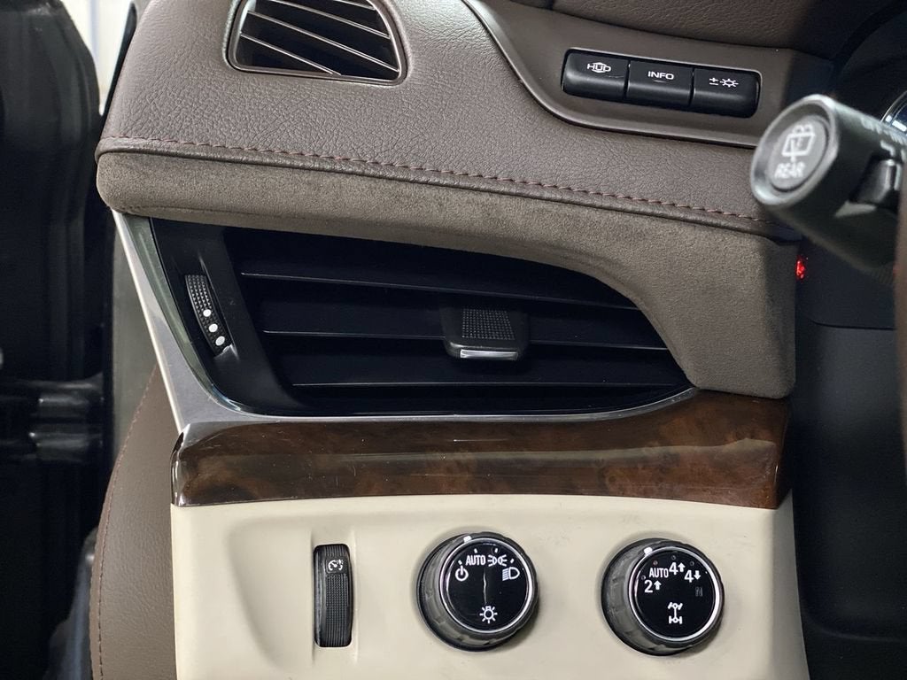 2017 Cadillac Escalade Premium Luxury