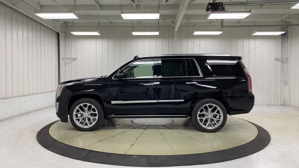 2017 Cadillac Escalade Premium Luxury