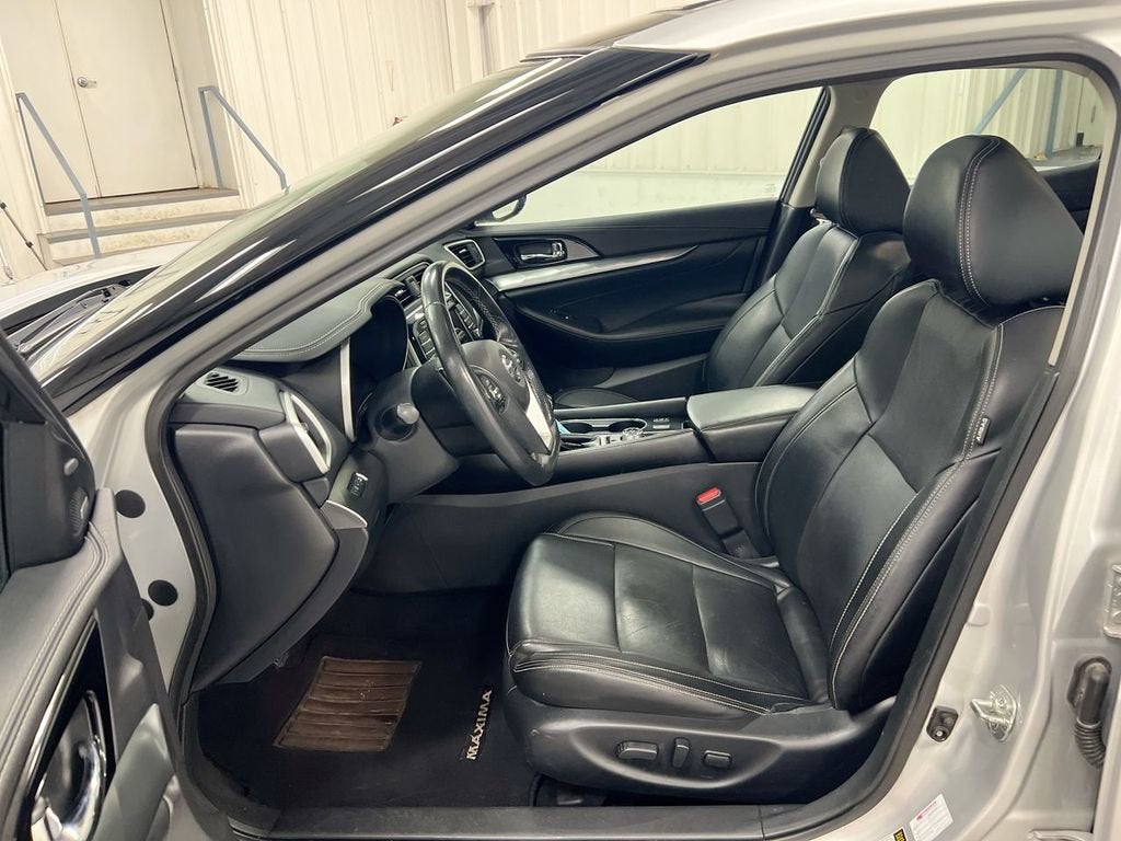 2020 Nissan Maxima SL
