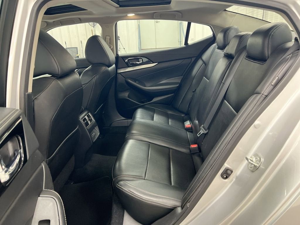 2020 Nissan Maxima SL