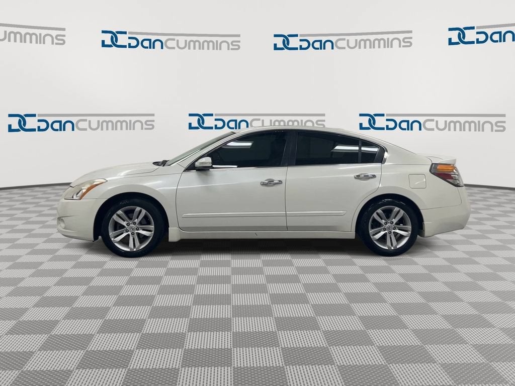 2010 Nissan Altima 3.5 SR