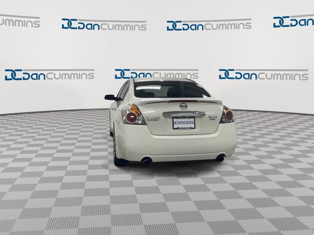 2010 Nissan Altima 3.5 SR